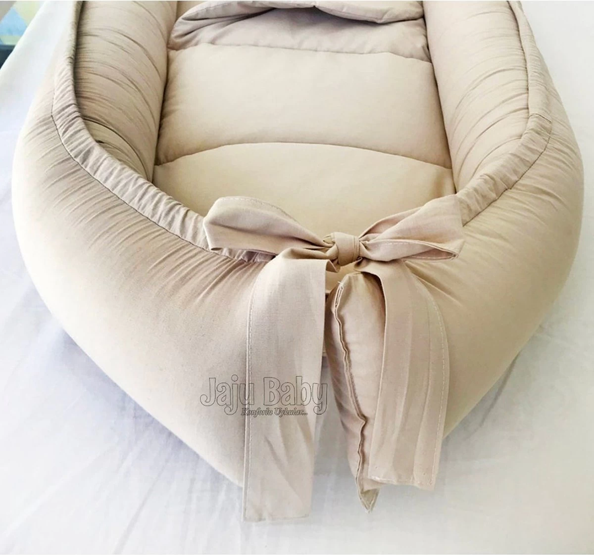 Jaju Baby - Babynestje En Hoofdkussen - Organische Katoen - Antibacterieel Babynestje - Anti-Allergisch Babynestje - Lichtbruin - 74 X 40 Cm 4 Jaju Baby - Babynestje En Hoofdkussen - Organische Katoen - Antibacterieel Babynestje - Anti-Allergisch Babynestje - Lichtbruin - 74 X 40 Cm - Afbeelding 4