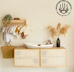 YUNIOO™ Deluxe Aankleedkussen 'Sydney' - Verschoonmand 80cm - Mozesmand - Gratis Reismatje, Comfortabel Matras En Waterafstotend Hoeslaken - Extra Stevig Gevlochten Katoen - Ontwikkeld In NL - Steun Een Goed Doel - Baby Changing Basket - Babykamer -Babyproducten Uitverkoop 1200x1162 4