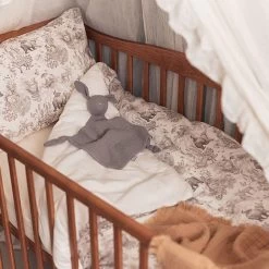 Jollein Baby Dekbedovertrek Met Sloop 100x135/140cm Pimpelmees - Forest Animals -Babyproducten Uitverkoop 1200x1200 1447