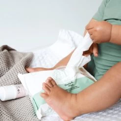 Naïf Plasticvrije Billendoekjes - Voordeelverpakking - 24 X 54 Doekjes - Met Natuurlijke Ingrediënten -Babyproducten Uitverkoop 1200x1200 1603