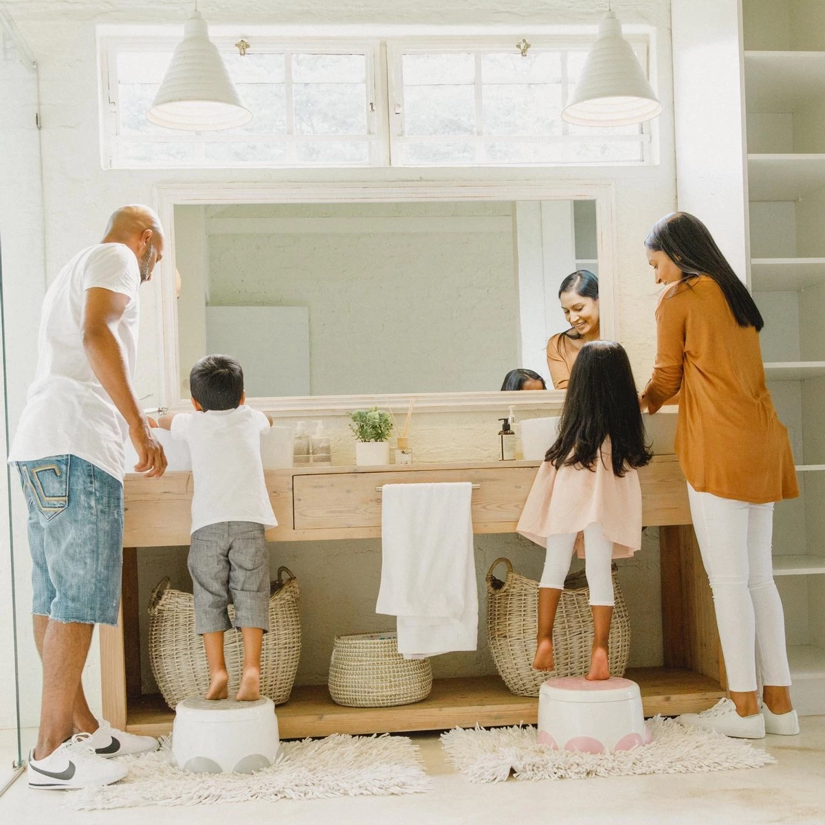 Bumbo Step 'n Potty Powder Blue -Toilet Trainer- Brilverkleiner Met Opstapje -Toilet Bril Zitje - 3 In 1 WC Potje - WC Verkleiner - WC Zindelijkheids Training Voor Jongens/Meisjes - Urinoirs Voor Kind/Peuter Van 2 Tot 7 Jaar - Wit Met Blauw 5 Bumbo Step 'n Potty Powder Blue -Toilet Trainer- Brilverkleiner Met Opstapje -Toilet Bril Zitje - 3 In 1 WC Potje - WC Verkleiner - WC Zindelijkheids Training Voor Jongens/Meisjes - Urinoirs Voor Kind/Peuter Van 2 Tot 7 Jaar - Wit Met Blauw - Afbeelding 5