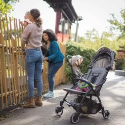 Hamilton By Yoop X1 Plus Buggy – Nieuw, Hoger, Uitgebreider 2023 Model – Premium Stroller Met One Hand Folding Technologie – Grijs – Lichte, Verstelbare En Wendbare Kinderwagen Met Vele Gemakken -Babyproducten Uitverkoop 1200x1200 500