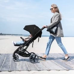 Deryan Luxe XP Buggy XL - Compact Lichtgewicht - Zwart -Babyproducten Uitverkoop 1200x1200 522