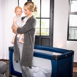 Hauck Dream N Play Plus Campingbedje Set - Met Matras En Muggennet - Navy -Babyproducten Uitverkoop 1200x1200 634