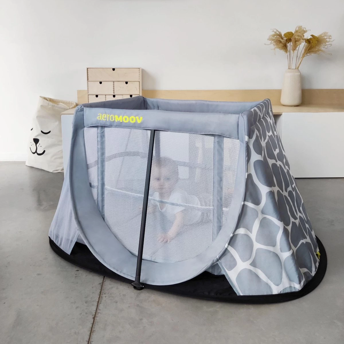 AeroMoov Instant Travel Cot Reisbed - Giraph Sky 6 AeroMoov Instant Travel Cot Reisbed - Giraph Sky - Afbeelding 6