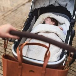 Jollein Voetenzak Voor Autostoel & Kinderwagen - Bliss Knit - Nougat -Babyproducten Uitverkoop 1200x1200 815