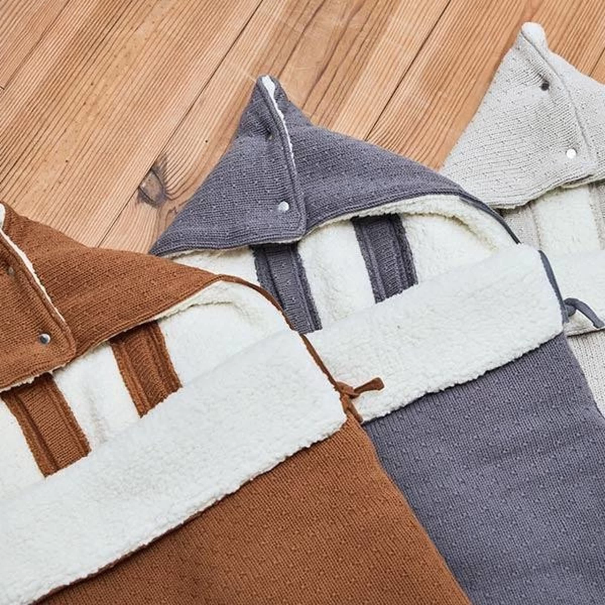 Jollein Voetenzak Voor Autostoel & Kinderwagen - Bliss Knit - Storm Grey 10 Jollein Voetenzak Voor Autostoel & Kinderwagen - Bliss Knit - Storm Grey - Afbeelding 10