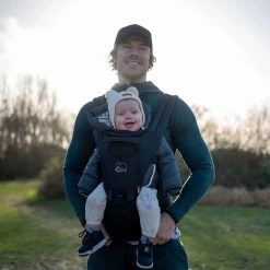 Deryan Pack Luxe Ergonomische Draagzak - Babydrager + Opbergvakjes - Zwart -Babyproducten Uitverkoop 1200x1200 873