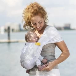 Minimonkey Mini Sling Wit - Klein En Fijn 12 Minimonkey Mini Sling Wit - Klein En Fijn -Babyproducten Uitverkoop 1200x1200 923