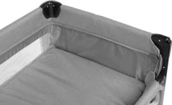 Caretero - Reisbedje Met Nachtkastje Esti Grijs 11 Caretero - Reisbedje Met Nachtkastje Esti Grijs -Babyproducten Uitverkoop 1200x735 1