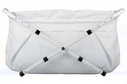 BiBaBad Verstelbaar Wit 70-90 Cm, Badzak Met Knoopsluiting. Maak Van Je Douche Een Kinderbad. Dit Opvouwbaar Bad Kun Je In Lengte Breedte En Hoogte Aanpassen Zodat Je Optimaal Gebruik Kunt Maken Van Je Doucheruimte. -Babyproducten Uitverkoop 1200x798 17