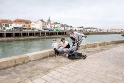 Bebeconfort Hello 2-in-1 Kinderwagen - Inclusief Reiswieg - Black Chic -Babyproducten Uitverkoop 1200x800 144