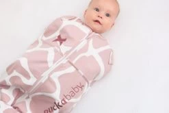 Puckababy Inbakerslaapzak Original Mini 3-6 Maanden - Giraph Candy 14 Puckababy Inbakerslaapzak Original Mini 3-6 Maanden - Giraph Candy -Babyproducten Uitverkoop 1200x800 183