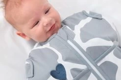 Puckababy Inbakerslaapzak Original Mini - 3-6 Maanden - Giraph Sky -Babyproducten Uitverkoop 1200x800 303