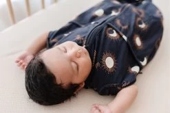 Puckababy Inbakerslaapzak Original Mini - 3-6 Maanden - Cotton - Eclipse Night 11 Puckababy Inbakerslaapzak Original Mini - 3-6 Maanden - Cotton - Eclipse Night -Babyproducten Uitverkoop 1200x800 311