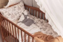 Jollein Baby Dekbedovertrek Met Sloop 100x135/140cm Pimpelmees - Forest Animals -Babyproducten Uitverkoop 1200x800 326