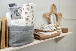 Meyco Stains Swaddle - 2-pack - Neutral - 120x120cm 7 Meyco Stains Swaddle - 2-pack - Neutral - 120x120cm -Babyproducten Uitverkoop 1200x800 342