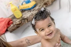 Zwitsal Baby Shampoo - 3 X 400 Ml - Voordeelverpakking -Babyproducten Uitverkoop 1200x800 373