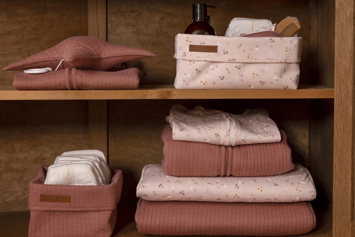 Little Dutch Verschoningsmatje Little Pink Flowers 4 Little Dutch Verschoningsmatje Little Pink Flowers - Afbeelding 4