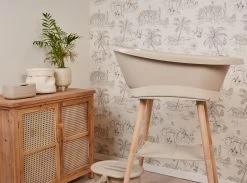 Bundel! Bad Sense Edition (Bad, Digitale Thermometer En Standaard) In De Kleur 'Taupe' Van Bébé-jou. -Babyproducten Uitverkoop 1200x887 4