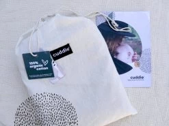 Cuddie Baby Draagdoek - Premium Organic Baby Draagdoek Gemaakt Van Bio Katoen - Newborns Tot 15 Kg - Baby Cadeau - Met Wenskaart - Zwart -Babyproducten Uitverkoop 1200x901 3