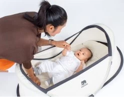 Deryan Infant BabyBox Campingbedje - Baby Klamboe - Cream -Babyproducten Uitverkoop 1200x938 1