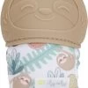 Itzy Ritzy - Itzy Mitt™ - Baby Bijtwant - Beige Luiaard