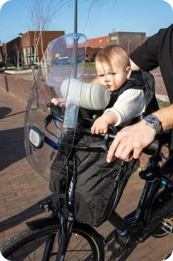 Deryan Bike-a-way Fietsstoeltje Voor - Fiets Regenhoes - Warme Jas En Windbreaker + Regenponcho - Bobike & Yepp -Babyproducten Uitverkoop 796x1200 1