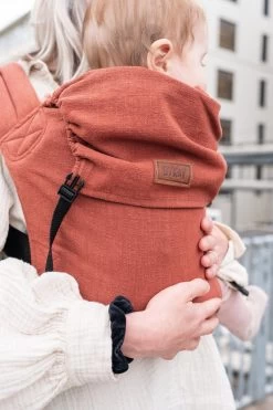 ByKay - Draagzak - Click Carrier Classic - Linnen Rusty Brown -Babyproducten Uitverkoop 800x1200 117