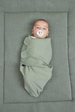 Meyco Uni Swaddlemeyco Inbakerdoek - Forest Green - 4-6 Maanden 22 Meyco Uni Swaddlemeyco Inbakerdoek - Forest Green - 4-6 Maanden -Babyproducten Uitverkoop 800x1200 274