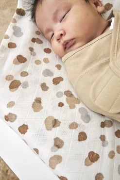 SwaddleMeyco Inbakerdoek Uni - Sand - 0-3 Maanden -Babyproducten Uitverkoop 800x1200 280