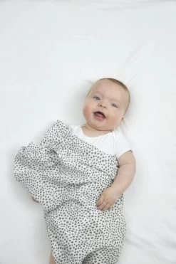 Meyco Cheetah Starterset - 9-pack - Hydrofiel - Forest Green -Babyproducten Uitverkoop 800x1200 340