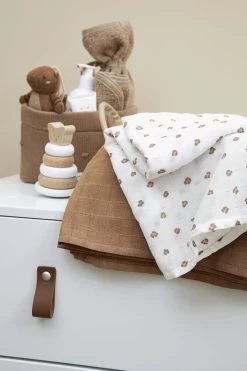 Meyco Mini Panther Swaddle - 2-pack - Toffee - 120x120cm -Babyproducten Uitverkoop 800x1200 347