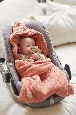 Jollein Voetenzak Voor Autostoel & Kinderwagen - Spring Knit - Rosewood -Babyproducten Uitverkoop 800x1200 86