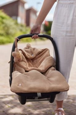 Jollein Voetenzak Voor Autstoel & Kinderwagen - Basic Knit - Biscuit -Babyproducten Uitverkoop 800x1200 92