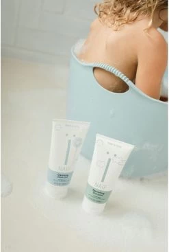 Naïf Baby Wasgel & Shampoo - Voordeelverpakking - Babyverzorging - 2 X 200 Ml - Met Natuurlijke Ingrediënten -Babyproducten Uitverkoop 808x1200 11