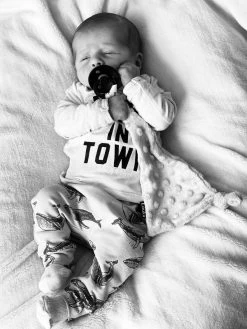 Louka Speendoekje Driehoek Minky Crème | Meisje | Jongen | Minky | Speenknuffel | Speen | -Babyproducten Uitverkoop 901x1200 7