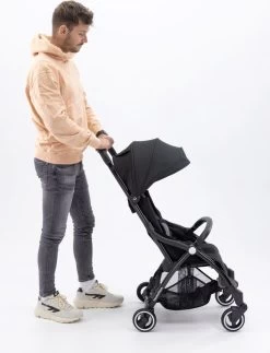 Hamilton By Yoop X1 Plus Buggy – Nieuw, Hoger, Uitgebreider 2023 Model – Premium Stroller Met One Hand Folding Technologie – Grijs – Lichte, Verstelbare En Wendbare Kinderwagen Met Vele Gemakken -Babyproducten Uitverkoop 917x1200 1