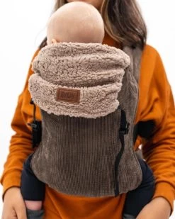 Bykay - Draagdoeken - Cover - Teddy Taupe - Winter Edition -Babyproducten Uitverkoop 960x1200 1