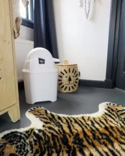 DiaperChamp ONE - Soft Silver - Standaard Luieremmer 34 DiaperChamp ONE - Soft Silver - Standaard Luieremmer -Babyproducten Uitverkoop 960x1200 19